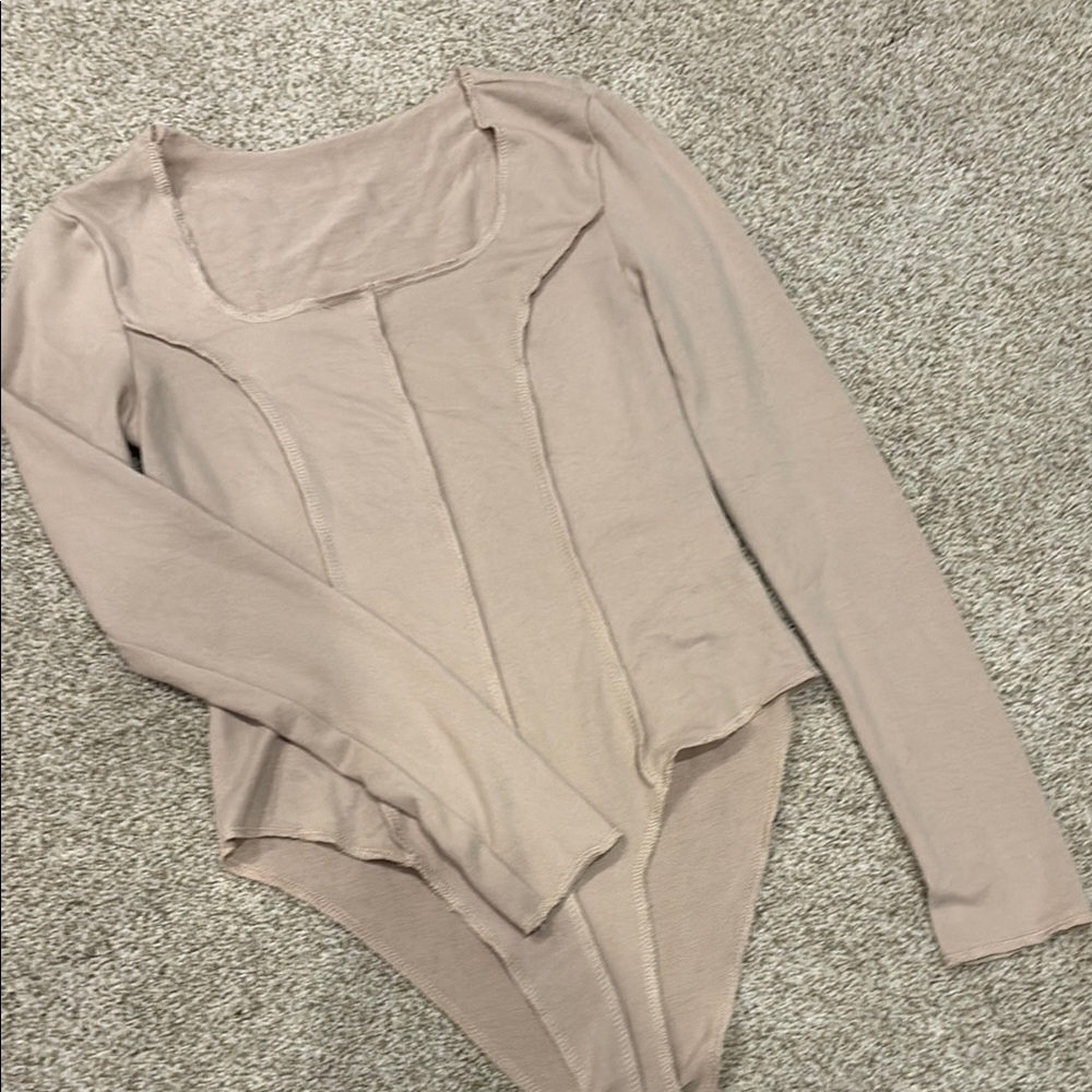 SHEIN Long Sleeve Beige Bodysuit